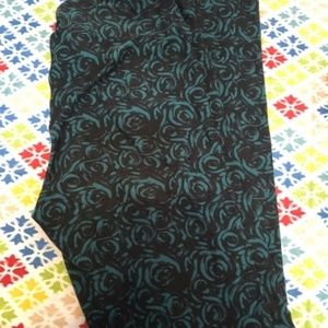 Lula Roe TC Leggings